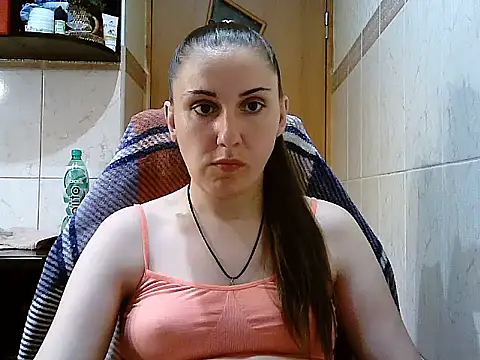 Yuliia30 online show from July 2026 04:10:02 PM