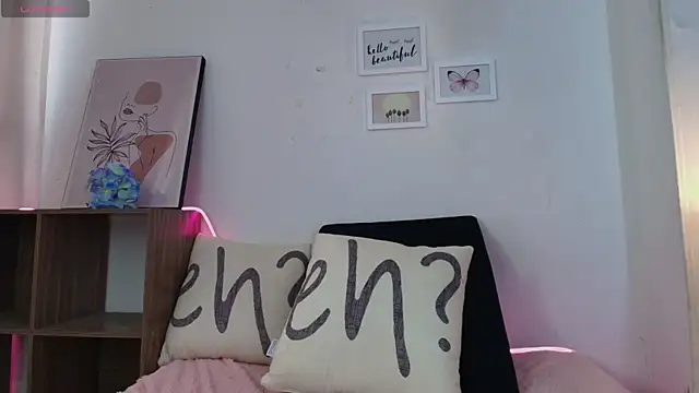 Amy Marshall online show from February 2025 06:24:02 PM