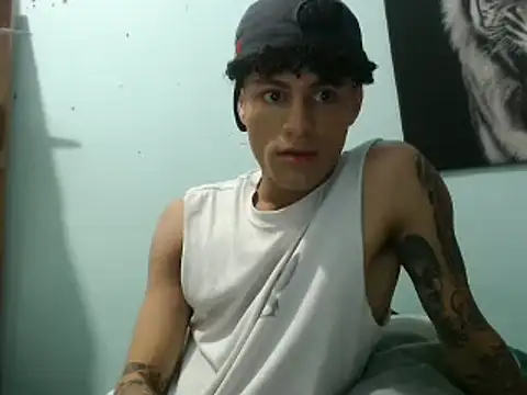 Snapshot of dany_hardy chatting on February 2025 01:10:01 AM dany hardy online show from February 2025 01:10:01 AM