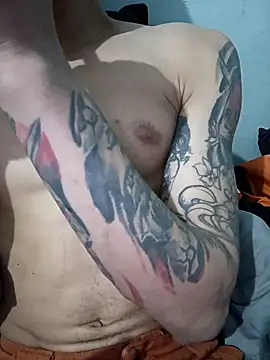 Snapshot of dany_hardy chatting on September 2025 07:09:02 AM dany hardy online show from September 2025 07:09:02 AM