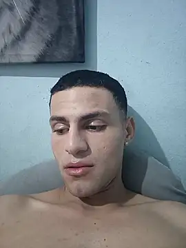 Snapshot of dany_hardy chatting on October 2025 06:02:02 AM dany hardy online show from October 2025 06:02:02 AM