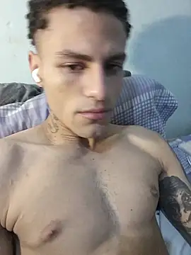 Snapshot of dany_hardy chatting on March 2026 09:04:02 AM dany hardy online show from March 2026 09:04:02 AM