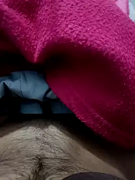 Snapshot of yours_tanmay chatting on January 2025 04:57:02 PM yours tanmay online show from January 2025 04:57:02 PM