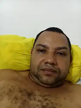 Marcio2235 online show from December 2025 06:52:01 AM