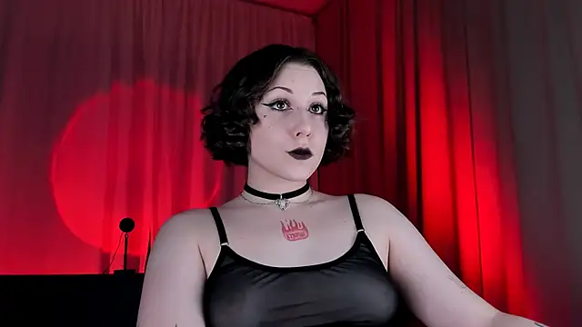 Eva Moss  online show from November 2025 10:21:02 PM