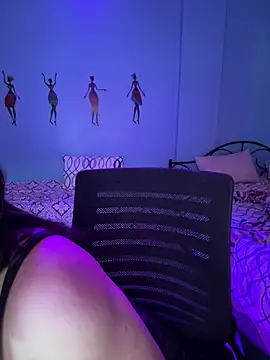 Ayeshaa  25 online show from March 2025 09:07:02 AM