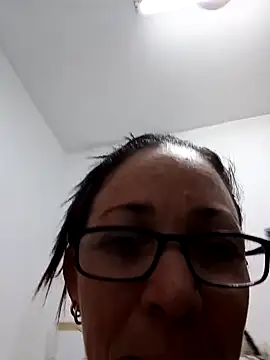 Zuzell Sweet online show from February 2025 05:40:01 AM