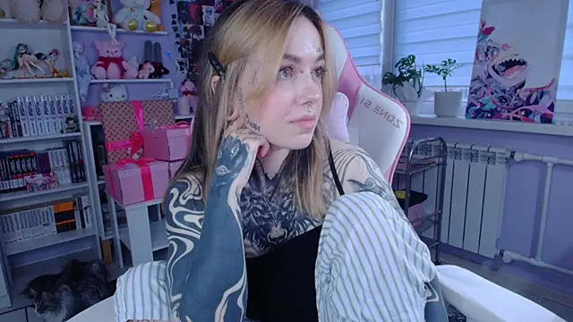 Catharsisi online show from October 2025 01:46:02 PM