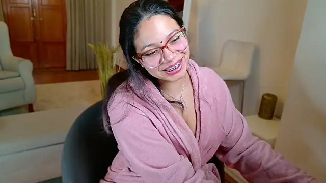 Snapshot of SelenaBlumX chatting on January 2025 09:15:01 PM SelenaBlumX online show from January 2025 09:15:01 PM