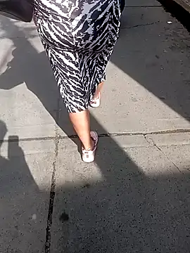 Snapshot of Melyy_Edii chatting on February 2025 02:20:01 PM Melyy Edii online show from February 2025 02:20:01 PM