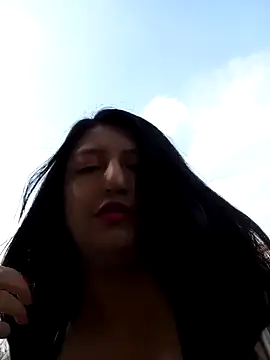 Snapshot of Melyy_Edii chatting on February 2025 02:23:01 PM Melyy Edii online show from February 2025 02:23:01 PM