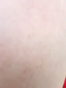 Snapshot of Melyy_Edii chatting on December 2025 04:33:01 PM Melyy Edii online show from December 2025 04:33:01 PM