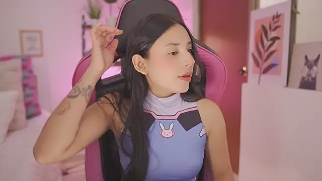 Hade collinss online show from January 2026 06:21:02 PM