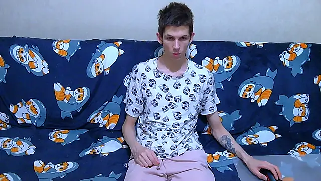 Snapshot of Lester_Broo chatting on June 2026 03:05:02 AM Lester Broo online show from June 2026 03:05:02 AM