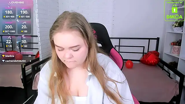 Erica  Alta online show from February 2025 12:34:02 PM