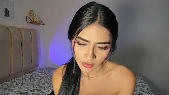 Snapshot of BellaaStorm chatting on July 2026 03:23:01 AM BellaaStorm online show from July 2026 03:23:01 AM