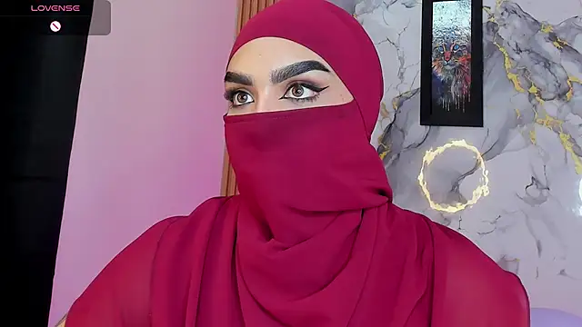 Snapshot of Maissa_Alabi chatting on April 2026 10:07:01 PM Maissa Alabi online show from April 2026 10:07:01 PM