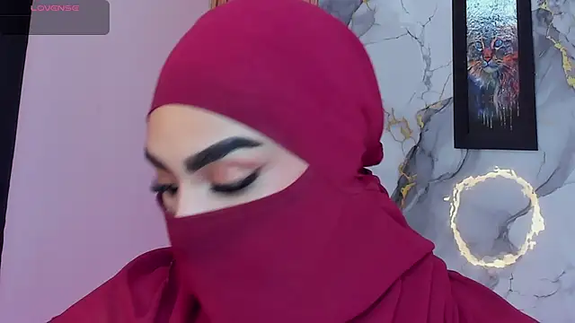 Snapshot of Maissa_Alabi chatting on April 2026 08:14:01 PM Maissa Alabi online show from April 2026 08:14:01 PM