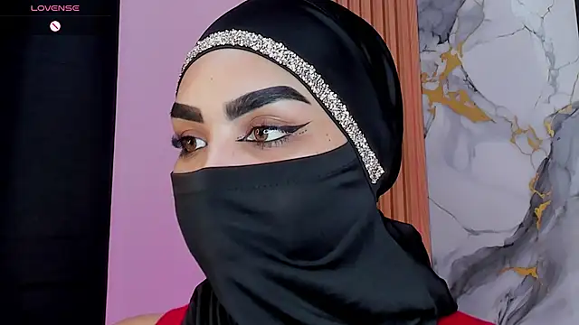 Snapshot of Maissa_Alabi chatting on July 2026 08:44:01 PM Maissa Alabi online show from July 2026 08:44:01 PM