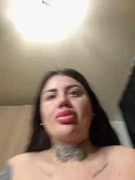 ShadowSweety online show from May 2026 11:48:01 AM