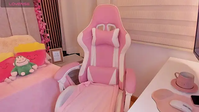 Snapshot of tamy_xoo chatting on November 2025 06:50:01 PM tamy xoo online show from November 2025 06:50:01 PM