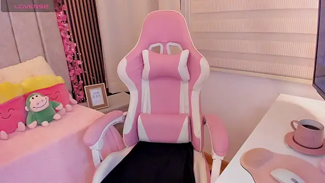 Snapshot of tamy_xoo chatting on November 2025 06:19:02 PM tamy xoo online show from November 2025 06:19:02 PM