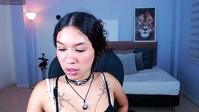 ilitzy cardona online show from October 2025 02:23:01 AM