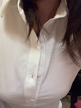 Snapshot of anan2025 chatting on April 2026 05:06:01 AM anan2025 online show from April 2026 05:06:01 AM