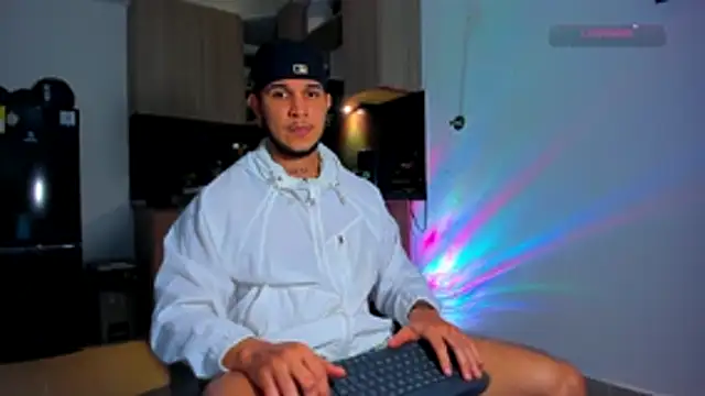 austinoficial online show from March 2026 09:25:01 PM