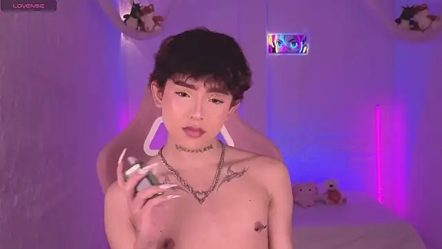 Evan Hunter online show from November 2025 03:01:02 PM