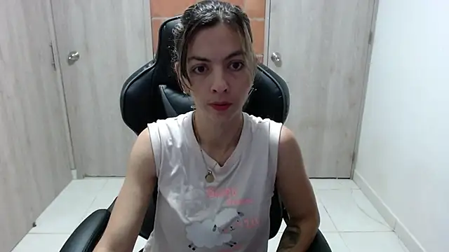 Snapshot of Princezzlove3 chatting on March 2025 11:56:01 AM Princezzlove3 online show from March 2025 11:56:01 AM