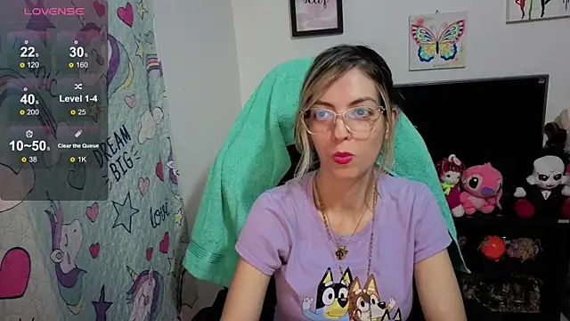 Snapshot of Princezzlove3 chatting on September 2025 12:25:01 AM Princezzlove3 online show from September 2025 12:25:01 AM