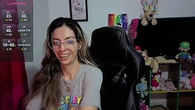 Snapshot of Princezzlove3 chatting on October 2025 01:07:02 AM Princezzlove3 online show from October 2025 01:07:02 AM