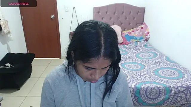 Snapshot of july-feria chatting on February 2025 05:26:02 PM july-feria online show from February 2025 05:26:02 PM