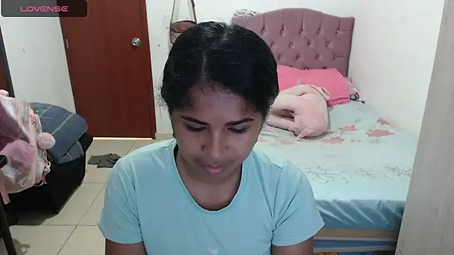 Snapshot of july-feria chatting on October 2025 04:28:01 PM july-feria online show from October 2025 04:28:01 PM