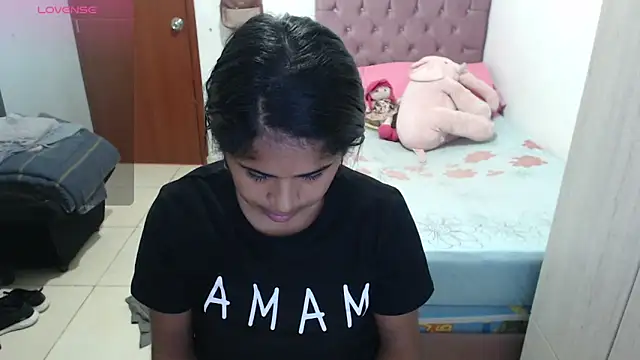 Snapshot of july-feria chatting on November 2025 09:48:02 PM july-feria online show from November 2025 09:48:02 PM