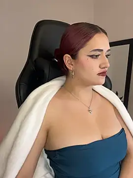 Snapshot of raven__white1 chatting on January 2025 12:13:01 AM raven  white1 online show from January 2025 12:13:01 AM