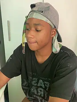 snotLoud online show from March 2025 12:57:01 PM