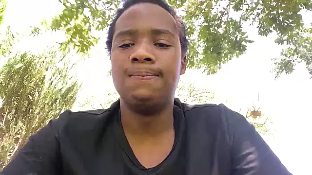 Snapshot of snotLoud chatting on February 2026 08:31:01 AM snotLoud online show from February 2026 08:31:01 AM