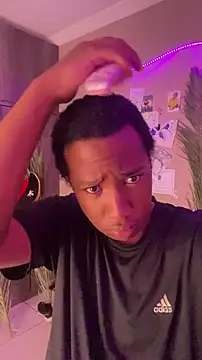 Snapshot of snotLoud chatting on February 2026 06:58:01 AM snotLoud online show from February 2026 06:58:01 AM