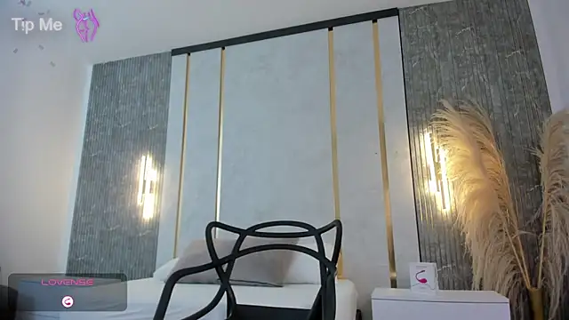 lilly ass  online show from November 2025 12:56:01 PM