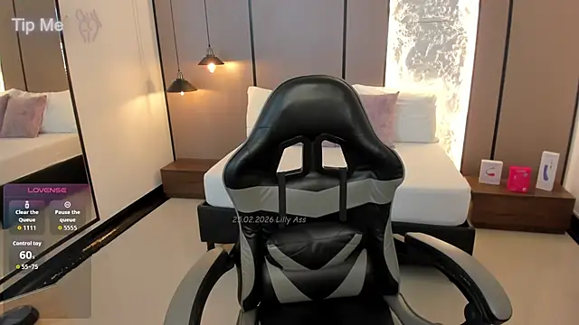 lilly ass  online show from February 2026 12:48:02 PM