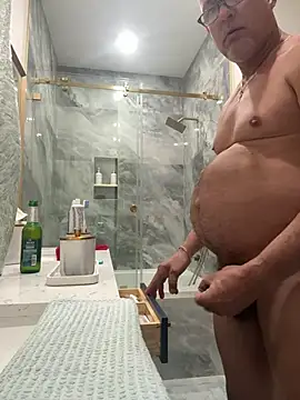 carlospingalinda online show from January 2025 09:50:01 PM