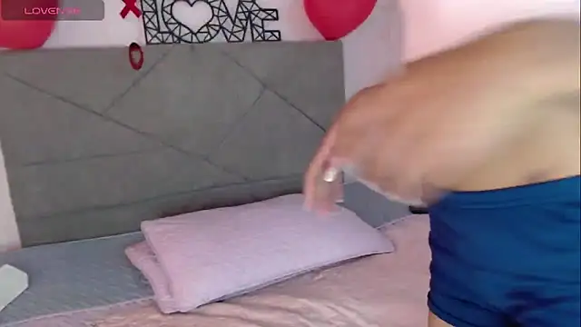 esmeralda-bk online show from February 2025 07:38:02 PM