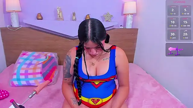 ScarletEmber3 online show from September 2025 04:34:02 AM