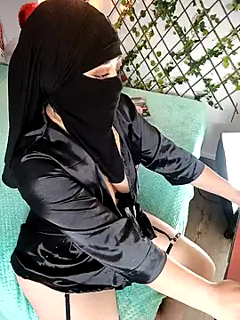 zahra Jalid online show from February 2025 11:32:01 PM