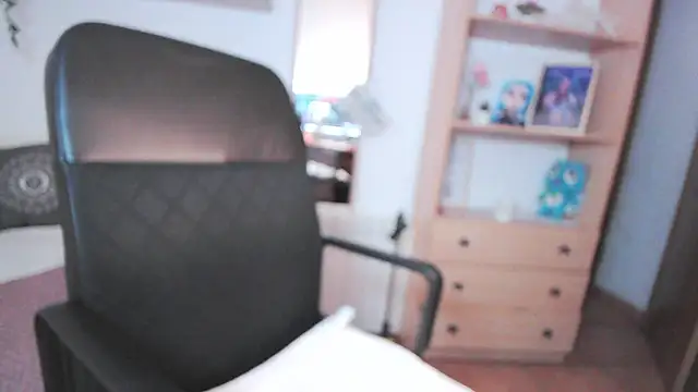 Snapshot of SabrinaSpell_ chatting on March 2026 05:29:01 PM SabrinaSpell online show from March 2026 05:29:01 PM