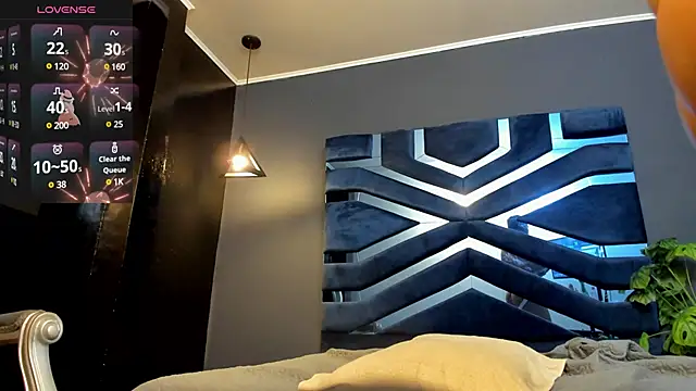 bruno cavalli online show from February 2025 08:18:01 PM