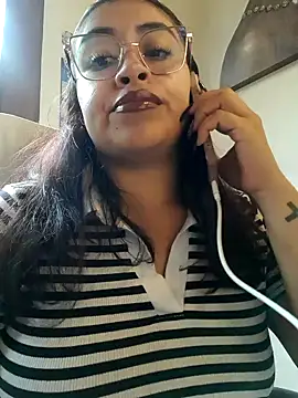 Snapshot of AnonymousGirl chatting on March 2026 02:44:02 PM AnonymousGirl online show from March 2026 02:44:02 PM