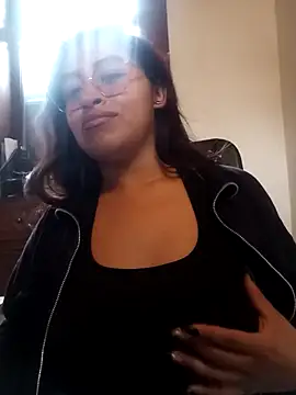 Snapshot of AnonymousGirl chatting on April 2026 04:20:02 PM AnonymousGirl online show from April 2026 04:20:02 PM